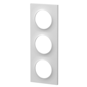 fiable-moderne-économique-esthétique-design-durable-pratique-élégant-simple-innovant-compact-robuste-accessible-polyvalent-intemporel-sécurisé-adaptable-stylé-essentiel-schneider-odace-plaque-de-fintion-3-postes-troues-blanc