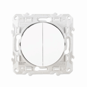 fiable-moderne-économique-esthétique-design-durable-pratique-élégant-simple-innovant-compact-robuste-accessible-polyvalent-intemporel-sécurisé-adaptable-stylé-essentiel-schneider-odace-double-va-et-vient-inter-interrupteur